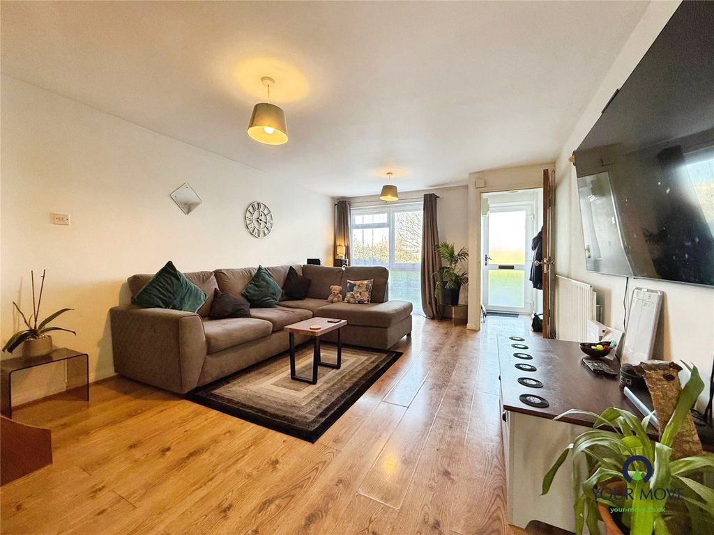 Property photo 3 of 14 Picture No. 01