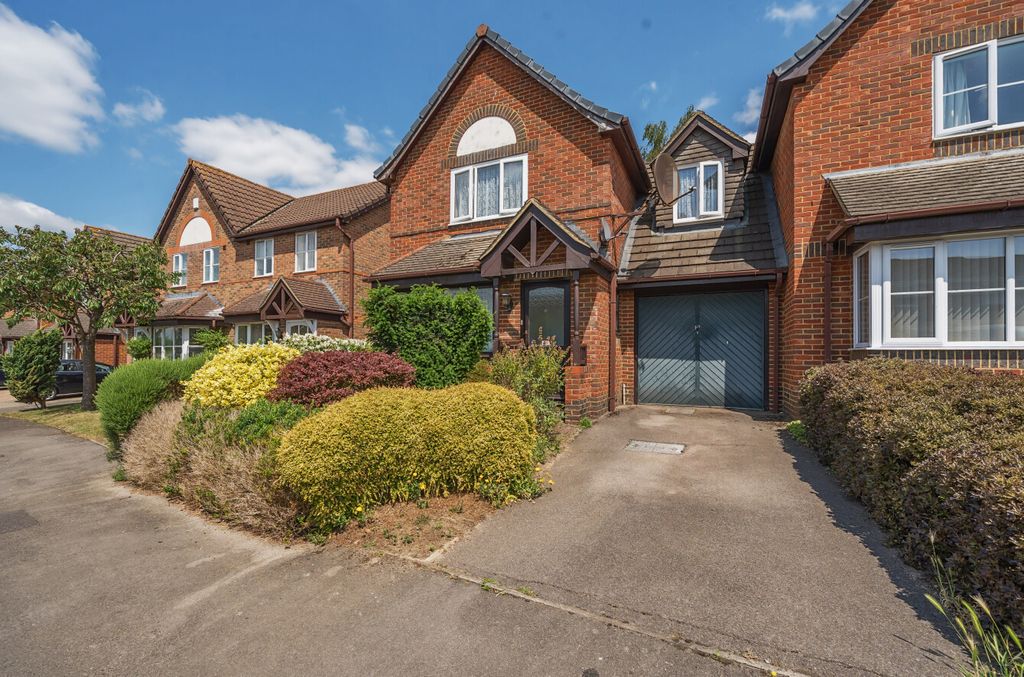 Property photo 1 of 18 1310647-4-6850129...