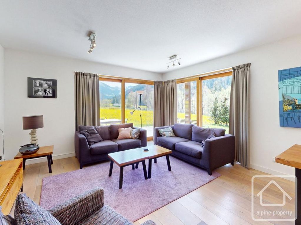 Property photo 1 of 31