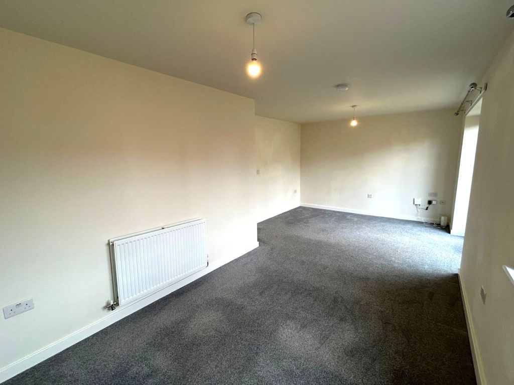 Property photo 3 of 14 Picture No. 34