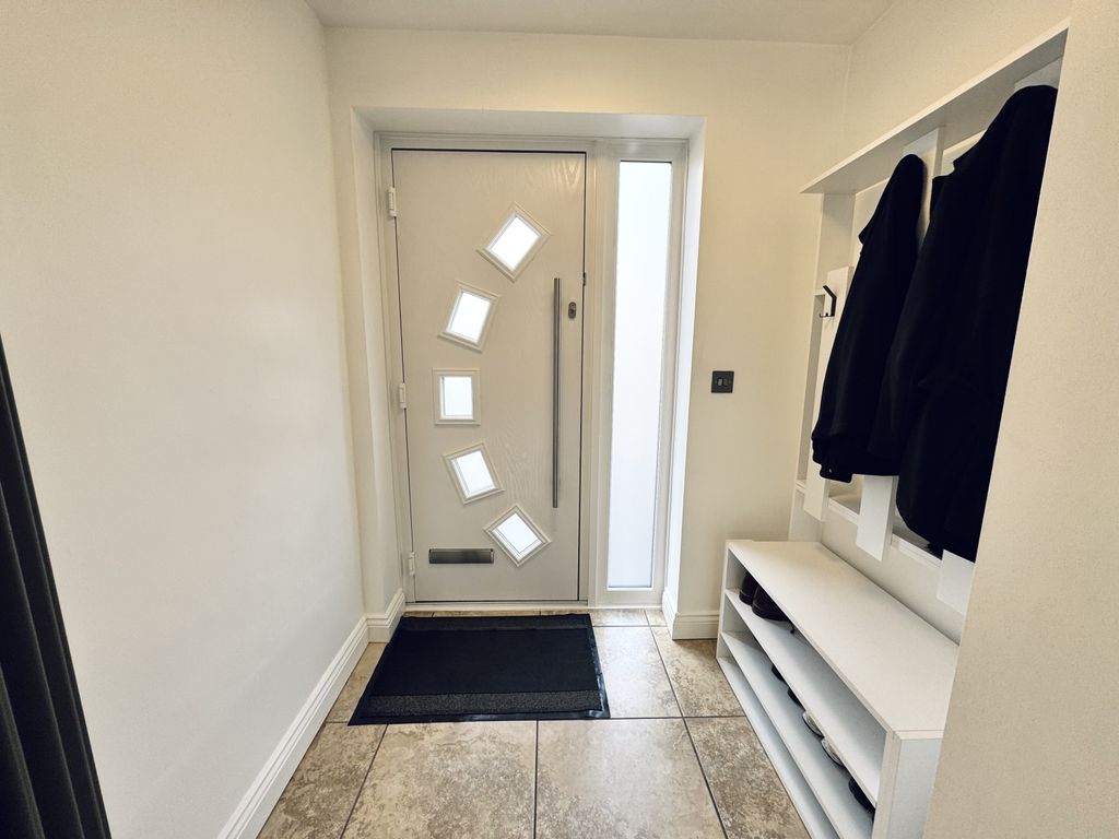 Property photo 3 of 18 Img_3957