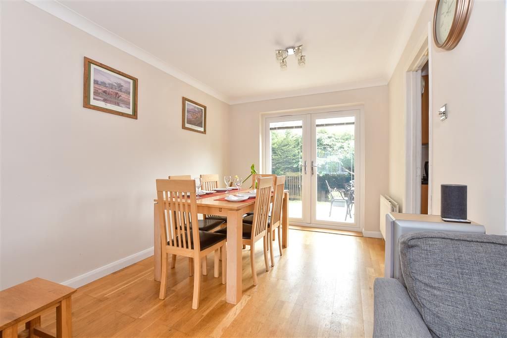 Property photo 3 of 12 Lounge/ Dining Room
