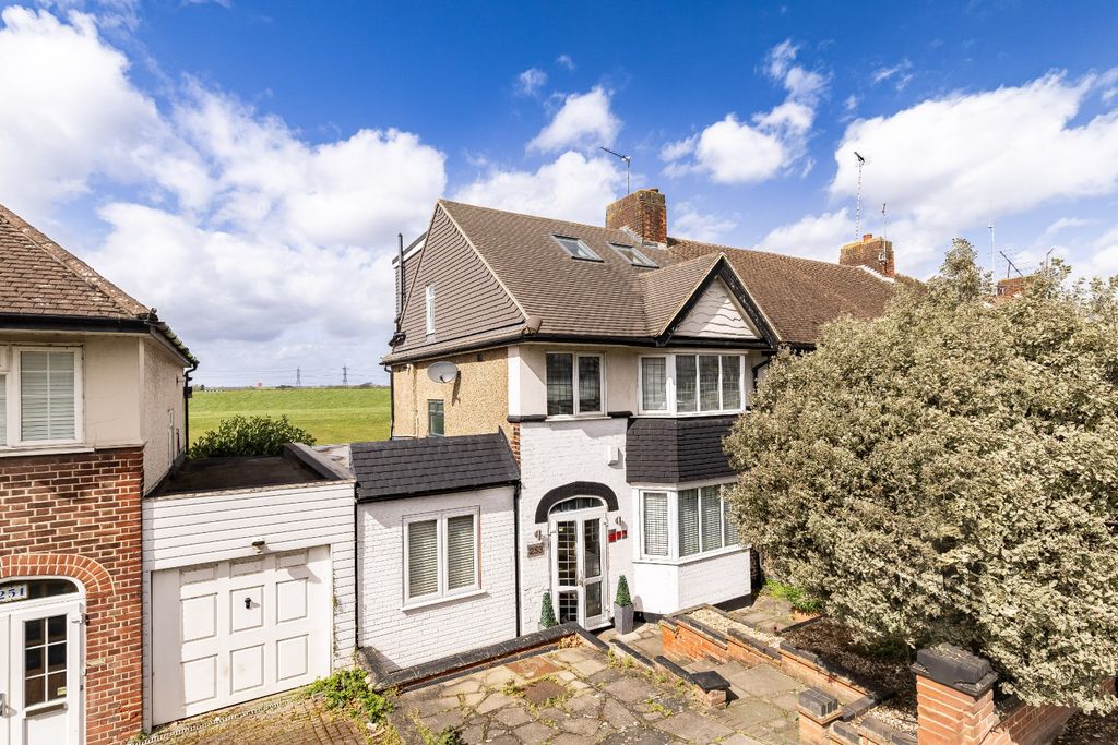 Property photo 1 of 28 2941461