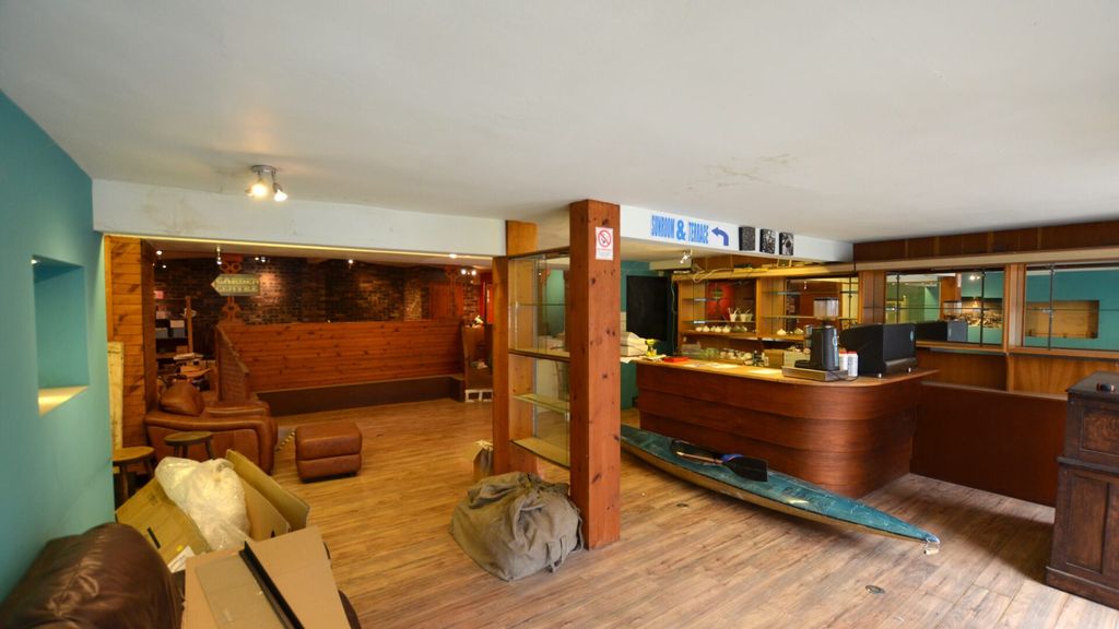 Property photo 3 of 9 Allied-Surveyors-Scotland-9 West Port-Cafe-03