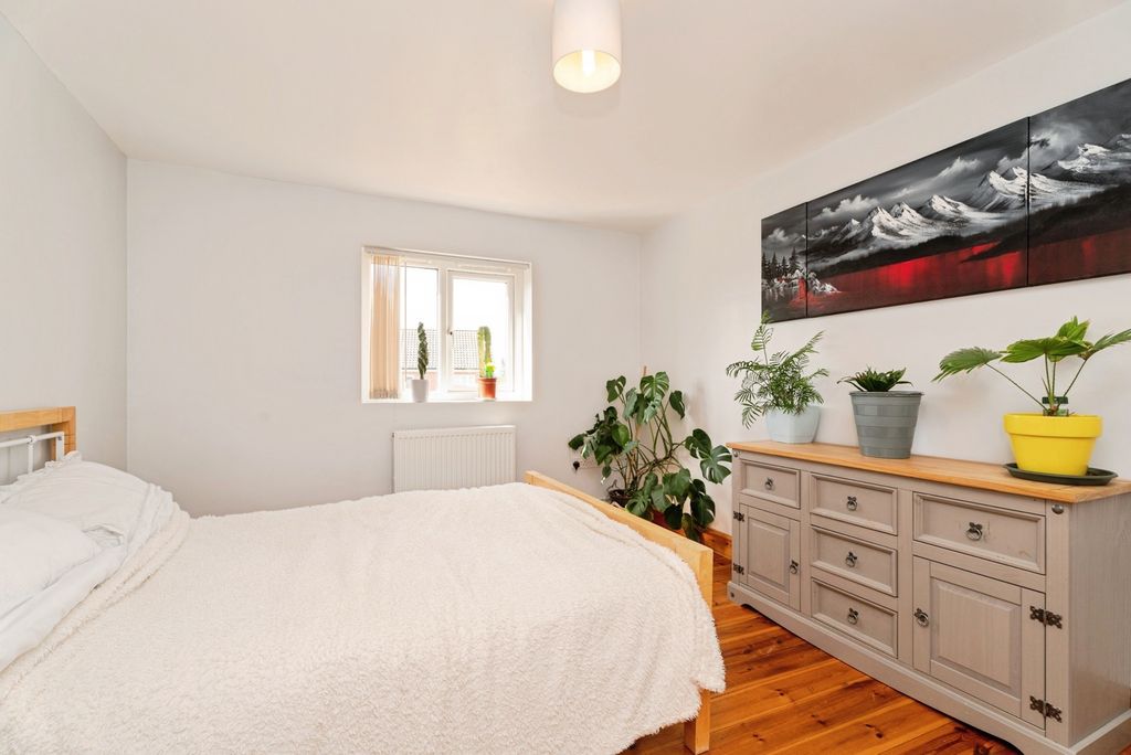 Additional image 8 of 4 bed semi-detached house for saleLancaster Avenue, Fakenham, Norfolk NR21