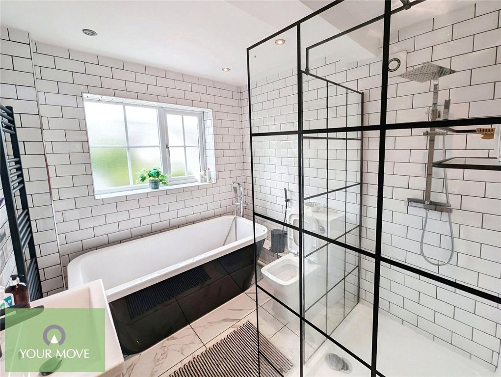 Property photo 1 of 16 Picture No. 15