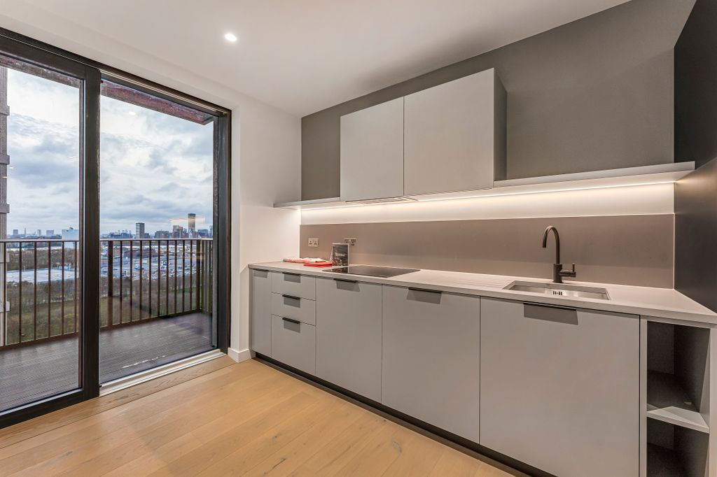 Property photo 2 of 13 2.Jpg