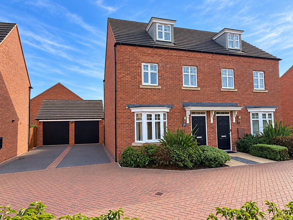 Property photo 1 of 16 67CC7E57-Da04-4739-B8A3-Be09E03Bb7Af
