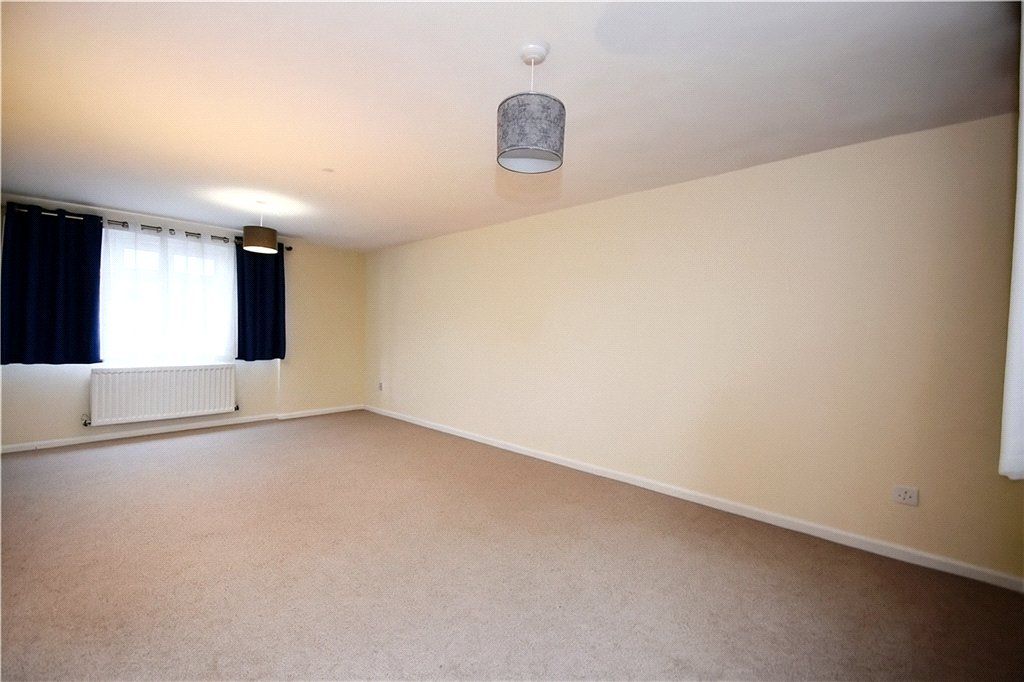 Property photo 2 of 9 Picture No. 20