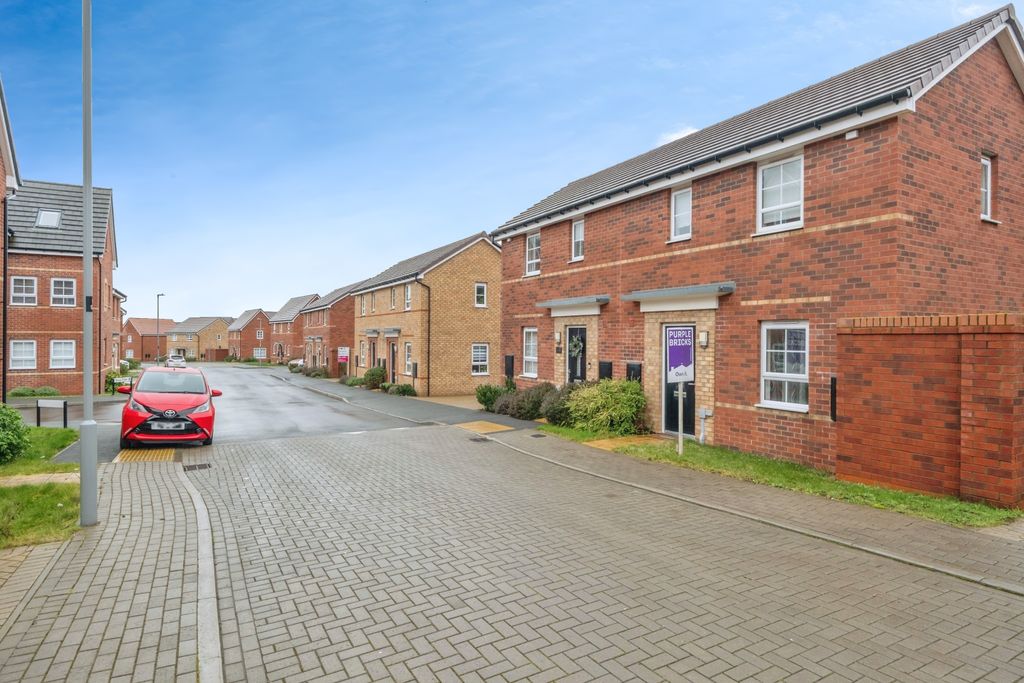 Property photo 1 of 22