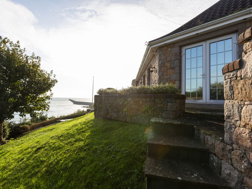 Additional image 13 of 8 bed detached house for saleLa Rue Du Flicquet, Jersey JE3