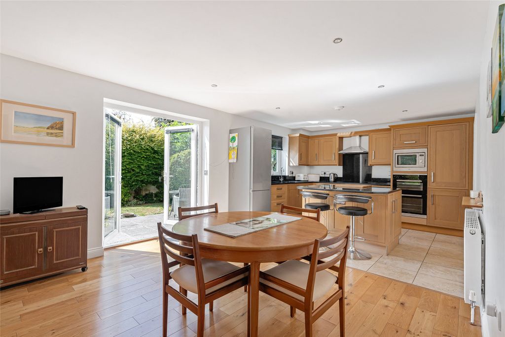 Property photo 3 of 20 Picture No. 06