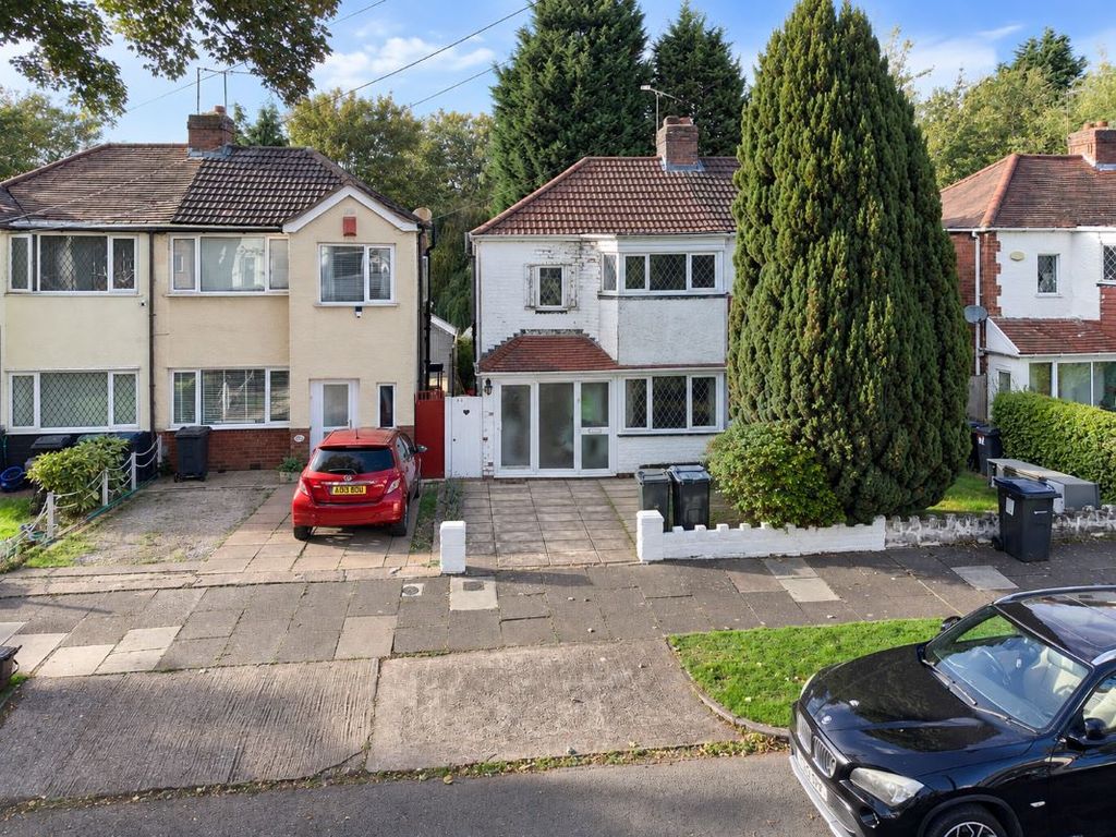 Property photo 2 of 16