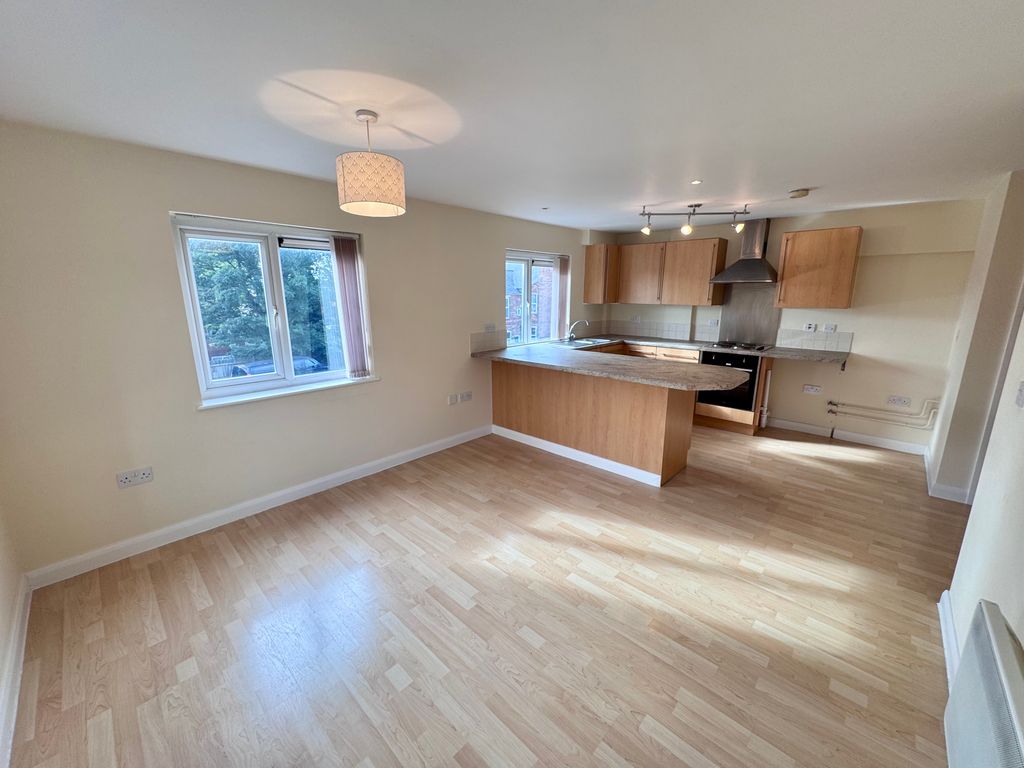 Property photo 2 of 9