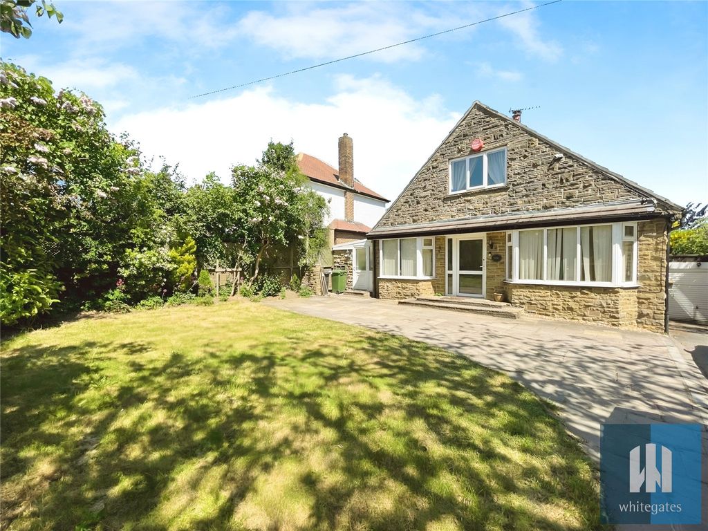 Property photo 1 of 16 Picture No. 12