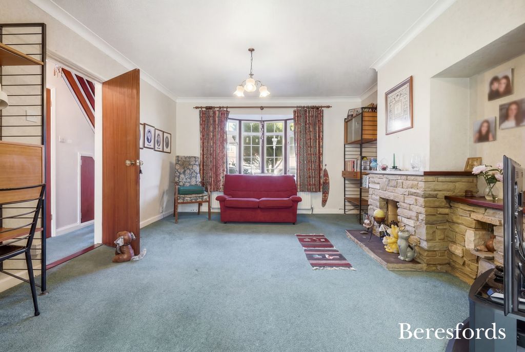 Property photo 2 of 17 Lounge/Dinner