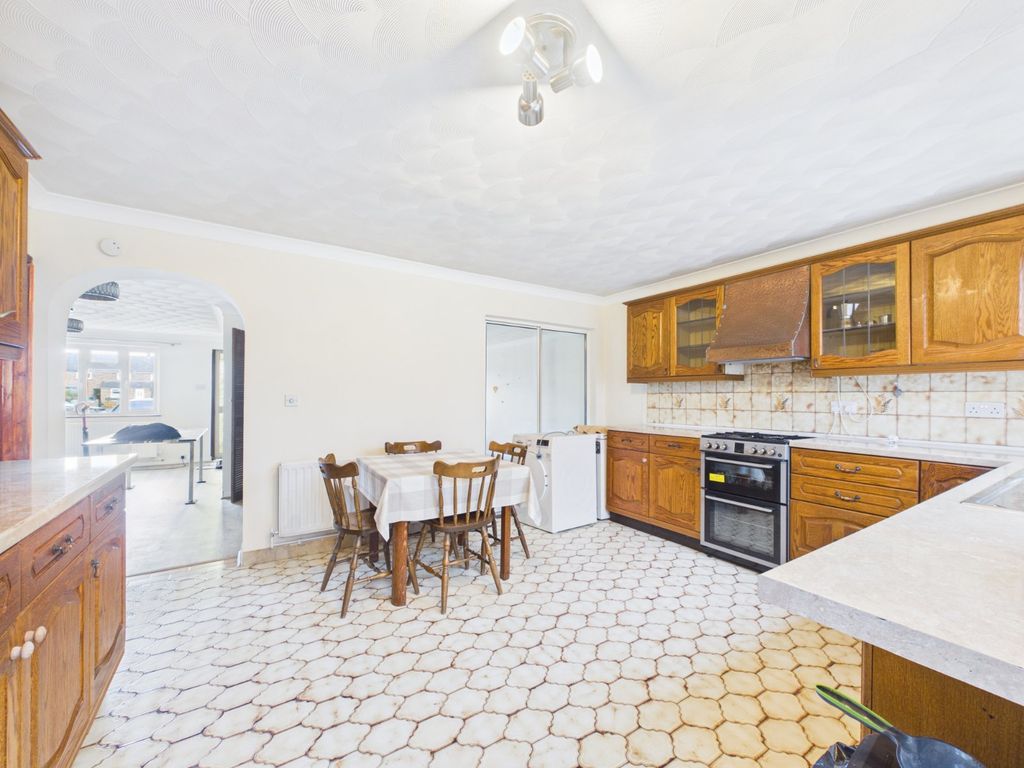 Property photo 1 of 15 Picture No. 16