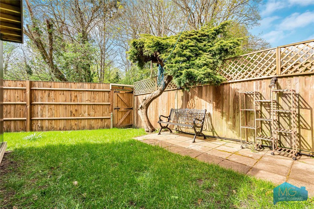 Property photo 3 of 26 Picture No. 12