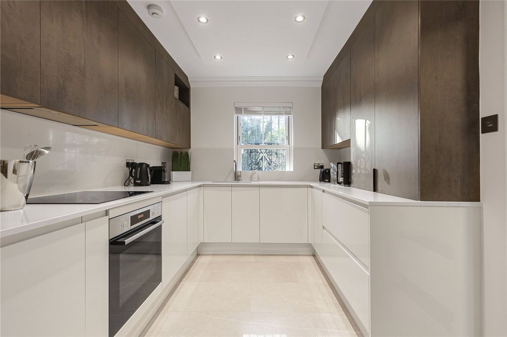 Property photo 3 of 20 Picture No. 29