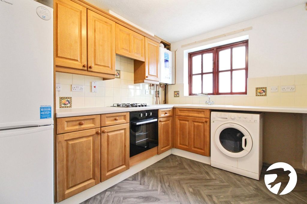 Property photo 3 of 14 Picture No. 05
