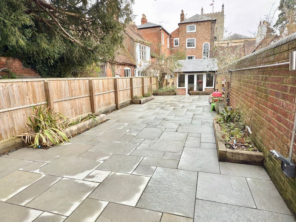 Property photo 3 of 21