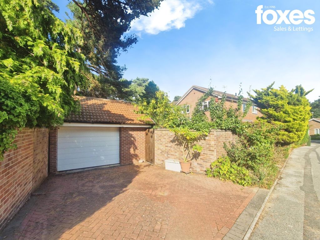 Property photo 3 of 21 4432622