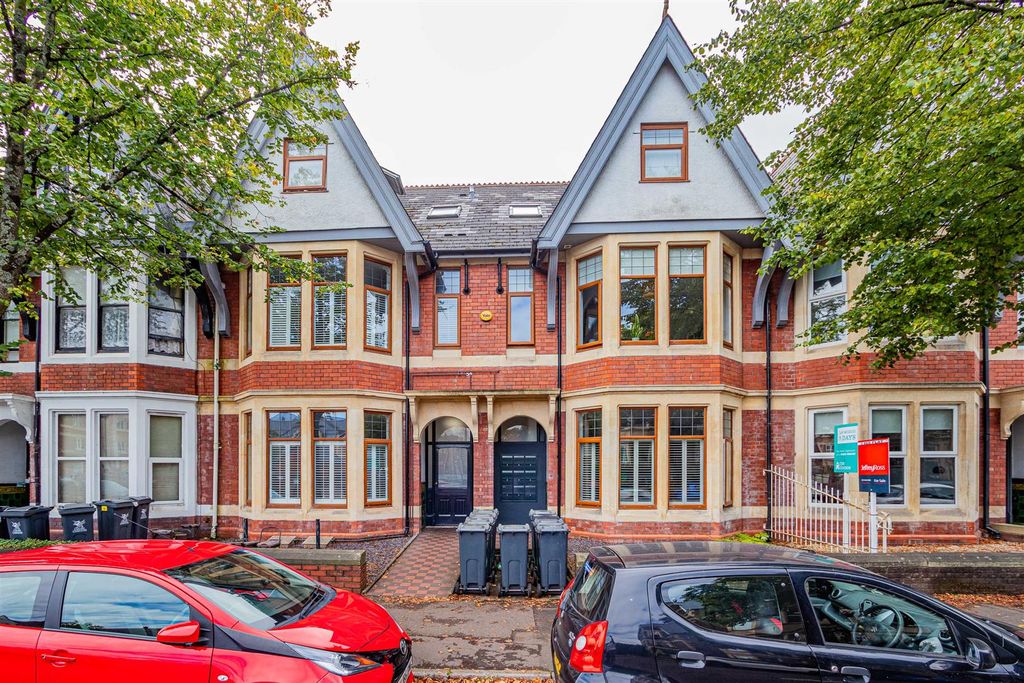 Property photo 2 of 16 Marlborough Road 44-46, 6-13.Jpg