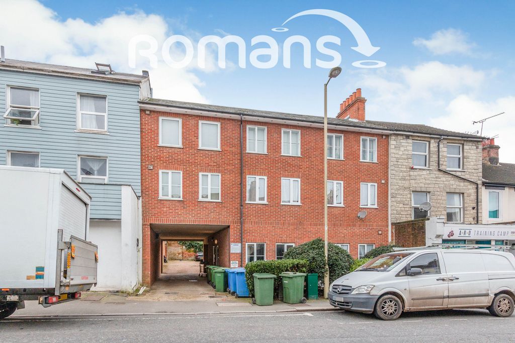 Property photo 1 of 9 Property Image