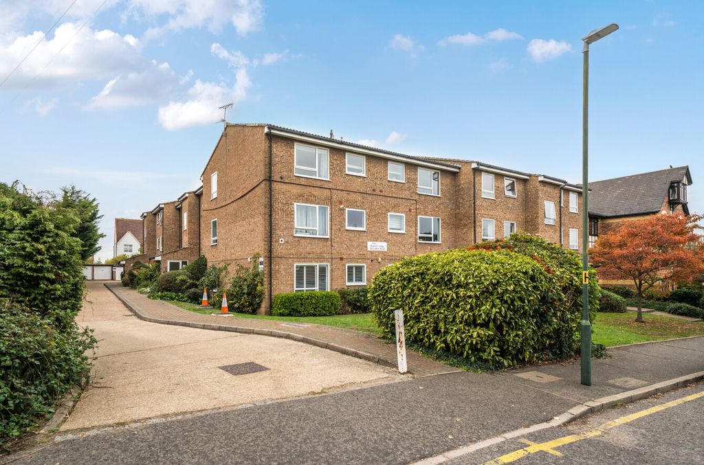 Property photo 1 of 11 Front2