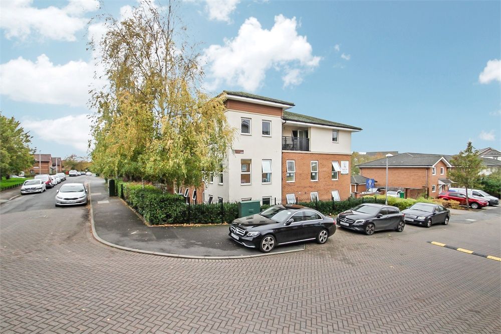 Property photo 1 of 12