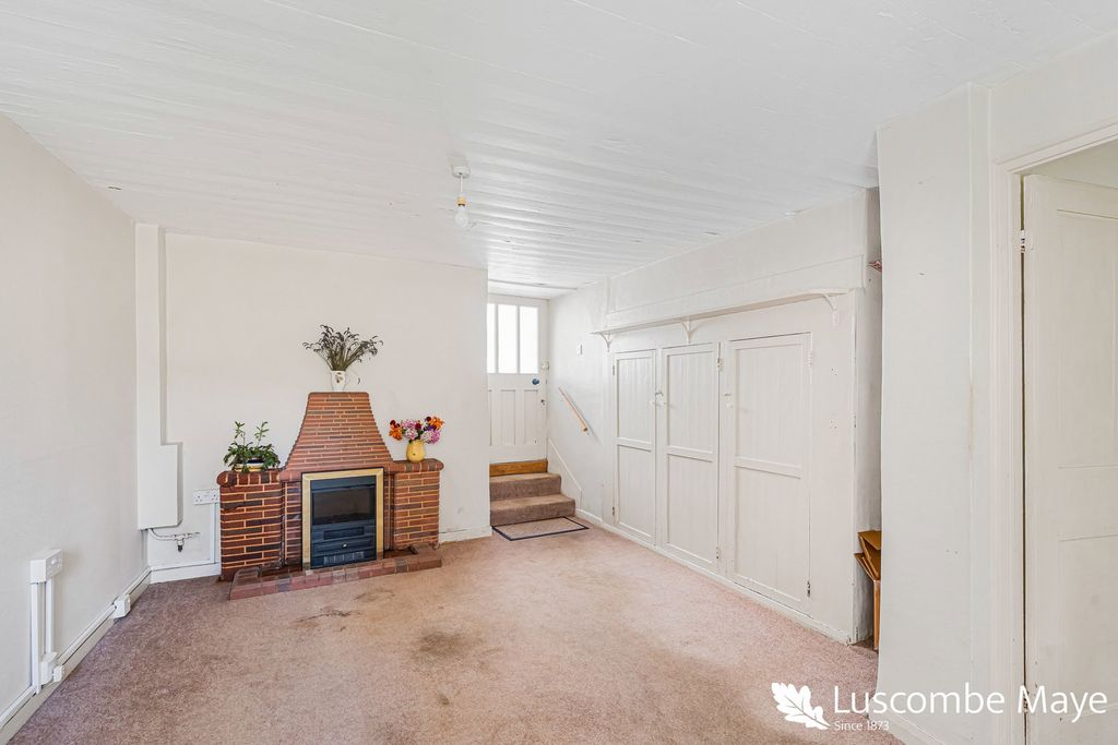 Property photo 3 of 29