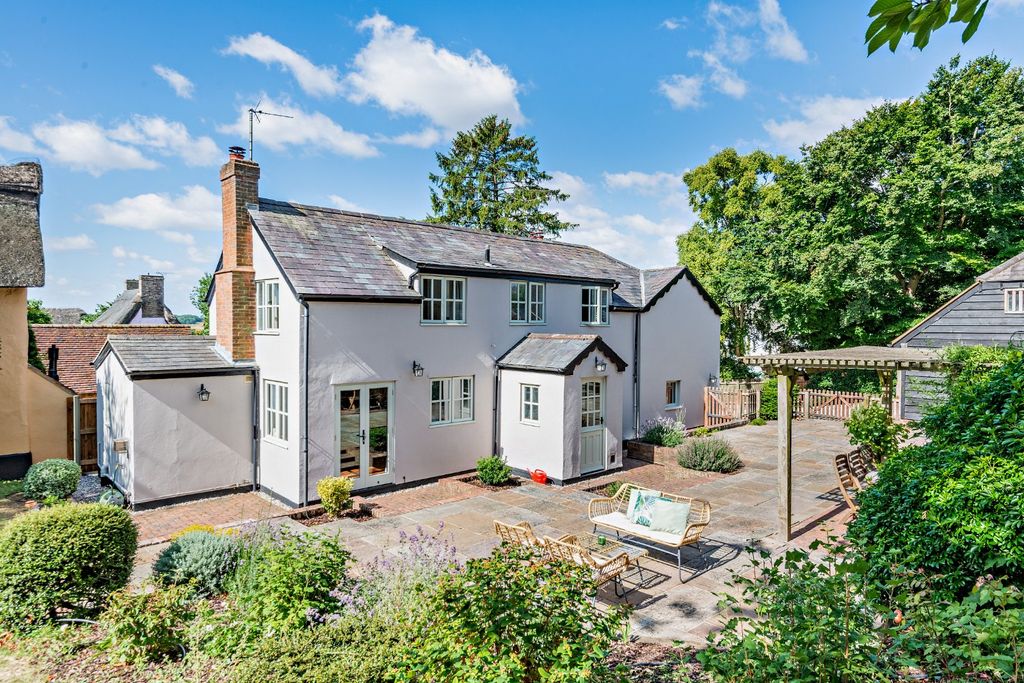 Property photo 1 of 21 Picture No. 25