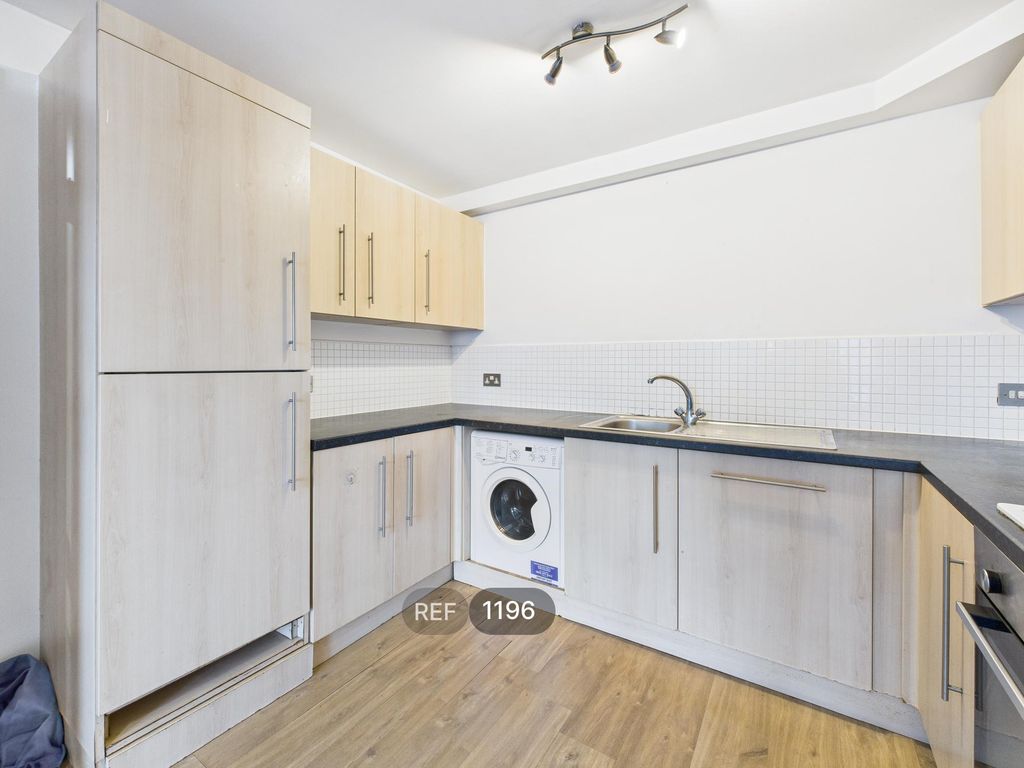 Property photo 2 of 19 Kitchen / Living Area