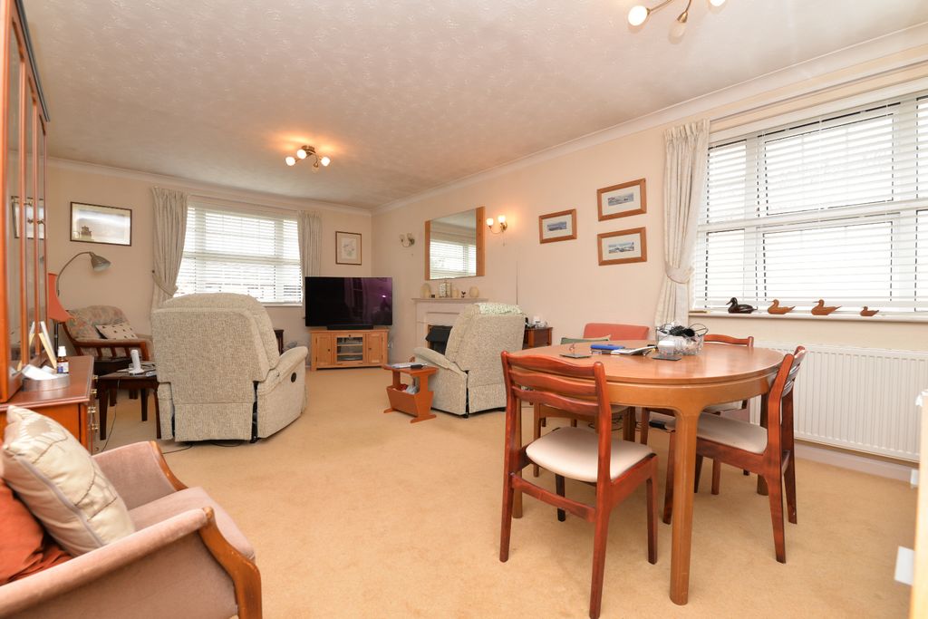 Property photo 3 of 15 Image
