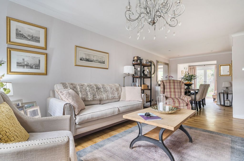 Property photo 3 of 14