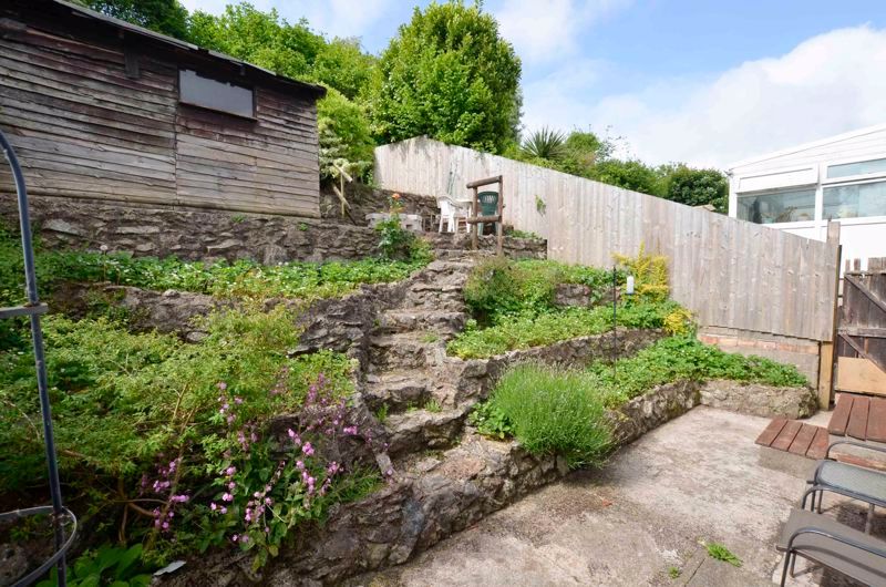 Property photo 2 of 11 Photo 9