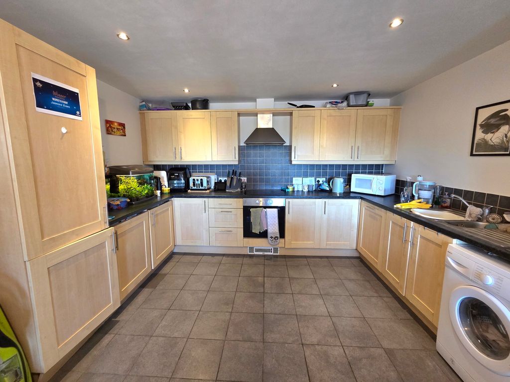 Property photo 2 of 7 Image