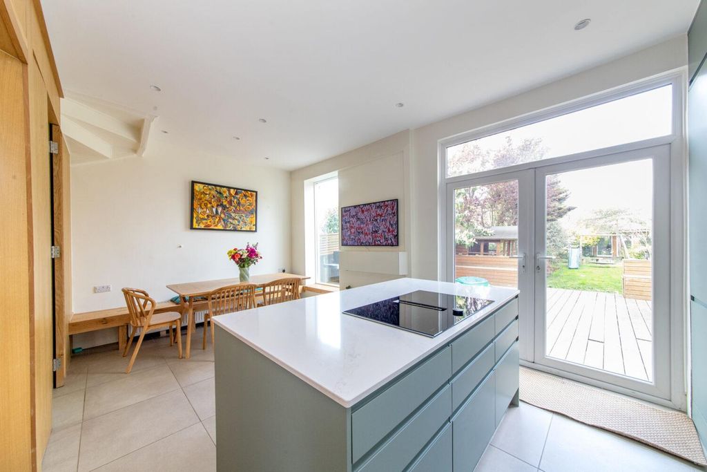 Property photo 3 of 20 Img_1680-Copy-1500x1000.Jpg