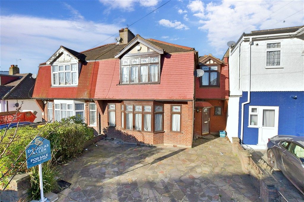 Property photo 1 of 14 External (Web)