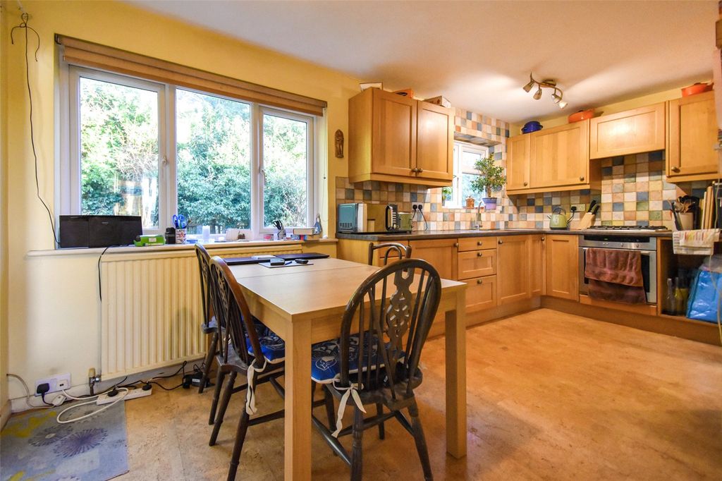 Property photo 3 of 19 Picture No. 12