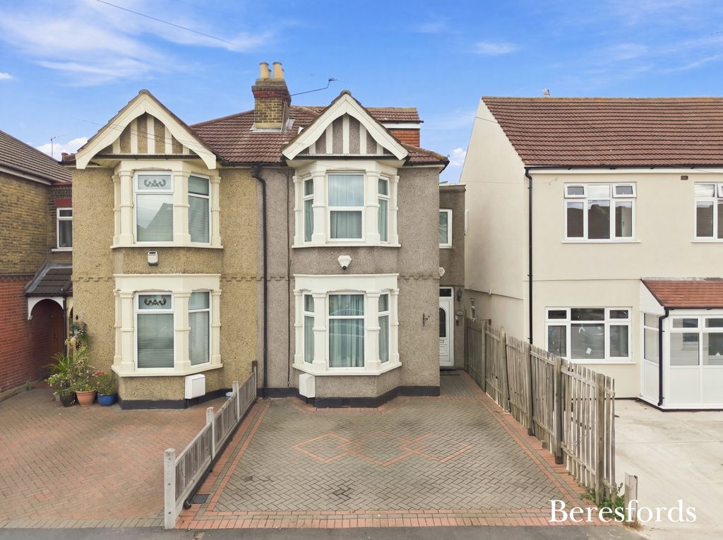 Property photo 1 of 21 Picture No. 03