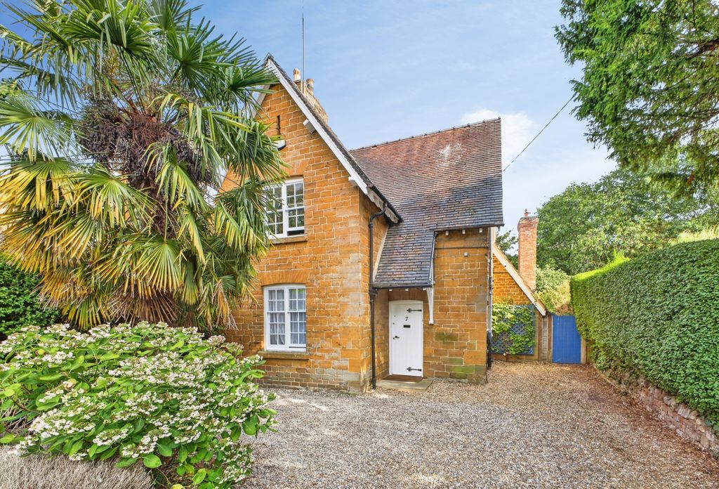 Property photo 3 of 33 _31A9605