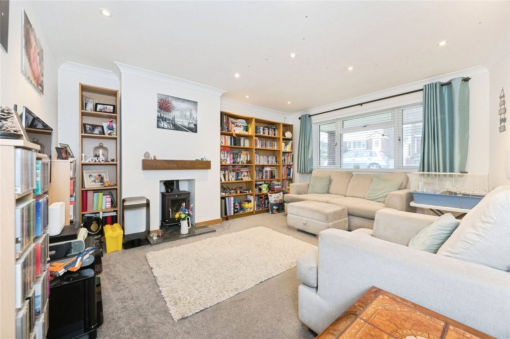 Property photo 3 of 13 Picture No. 16