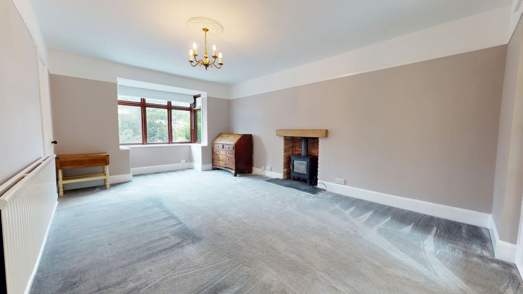 Property photo 3 of 26 4170065