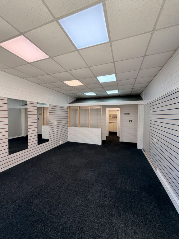 Property photo 2 of 10 Img_6835.Jpg