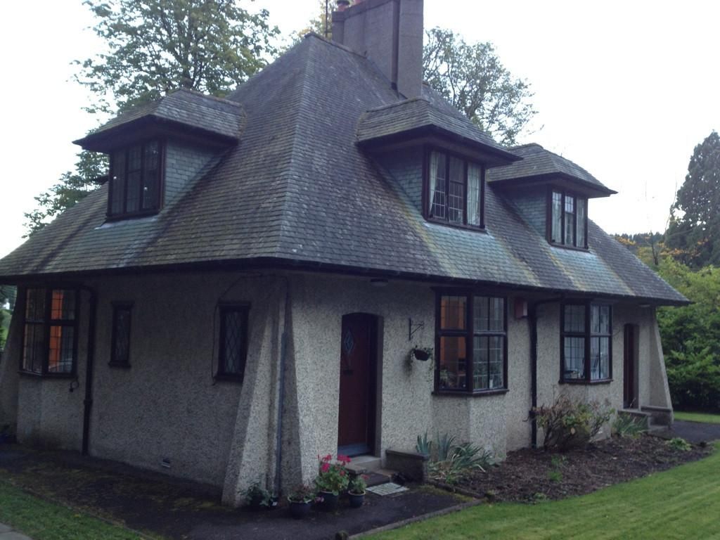 Property photo 2 of 11