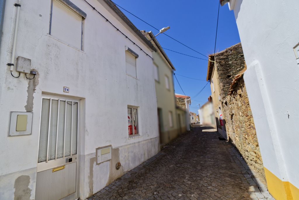 Property photo 1 of 21