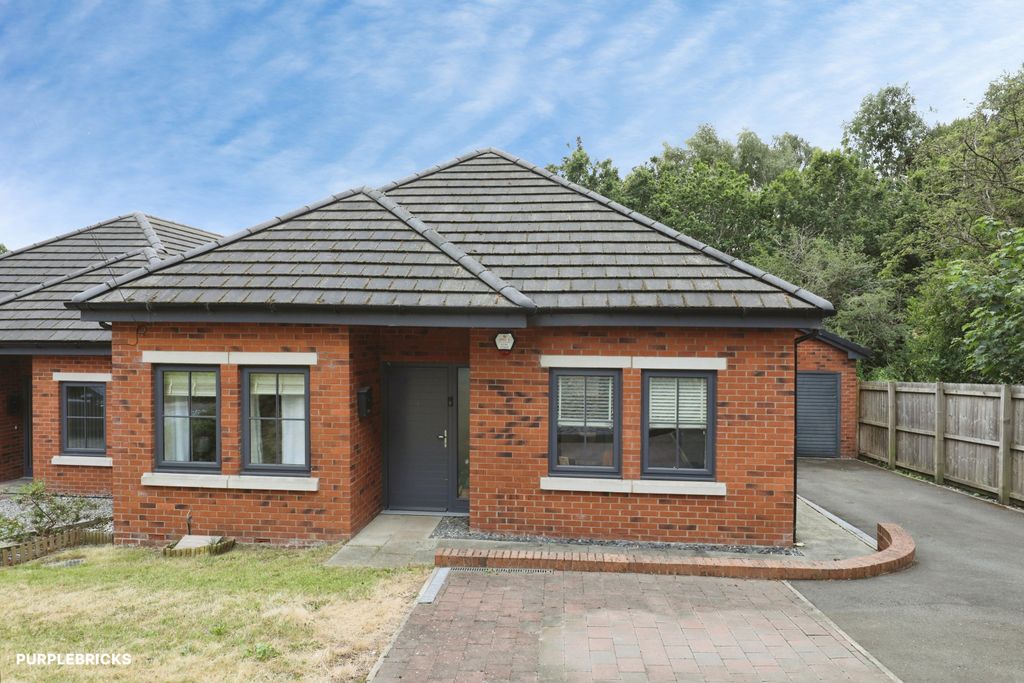 Property photo 3 of 31