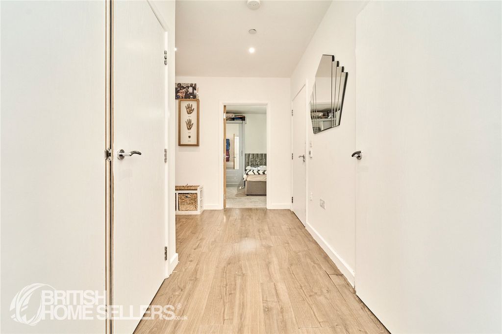 Property photo 3 of 16 Picture No. 03