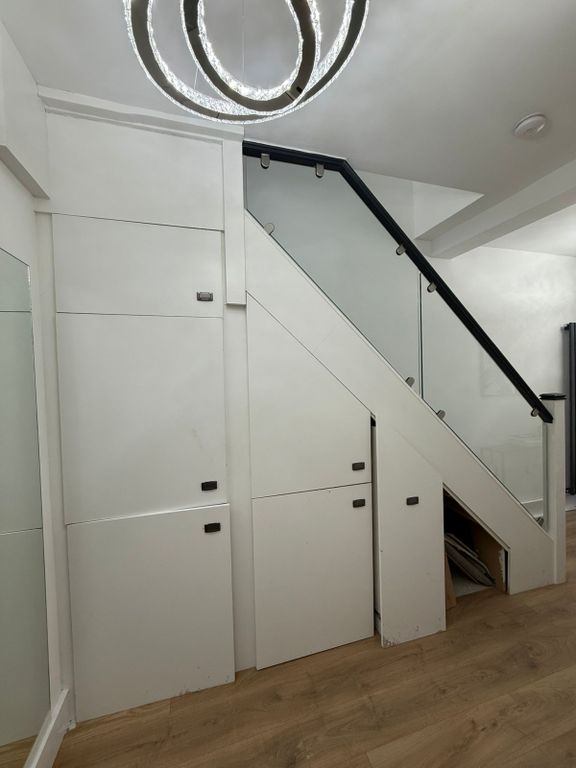 Property photo 3 of 13 Gallery